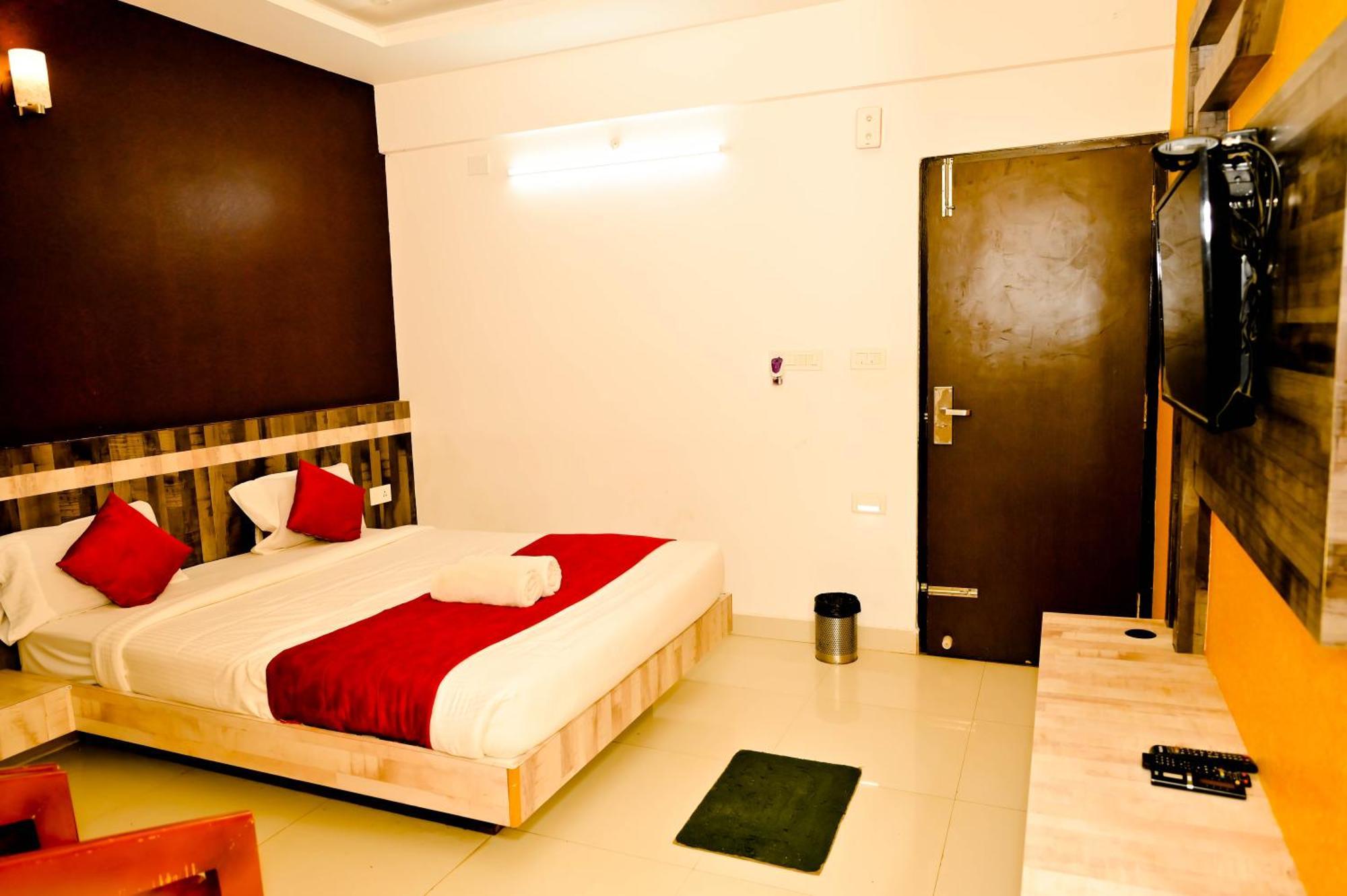 Hotel Townhouse Mk Chikmagalūr Exterior foto